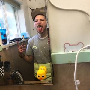 Meet your Posher, Tony